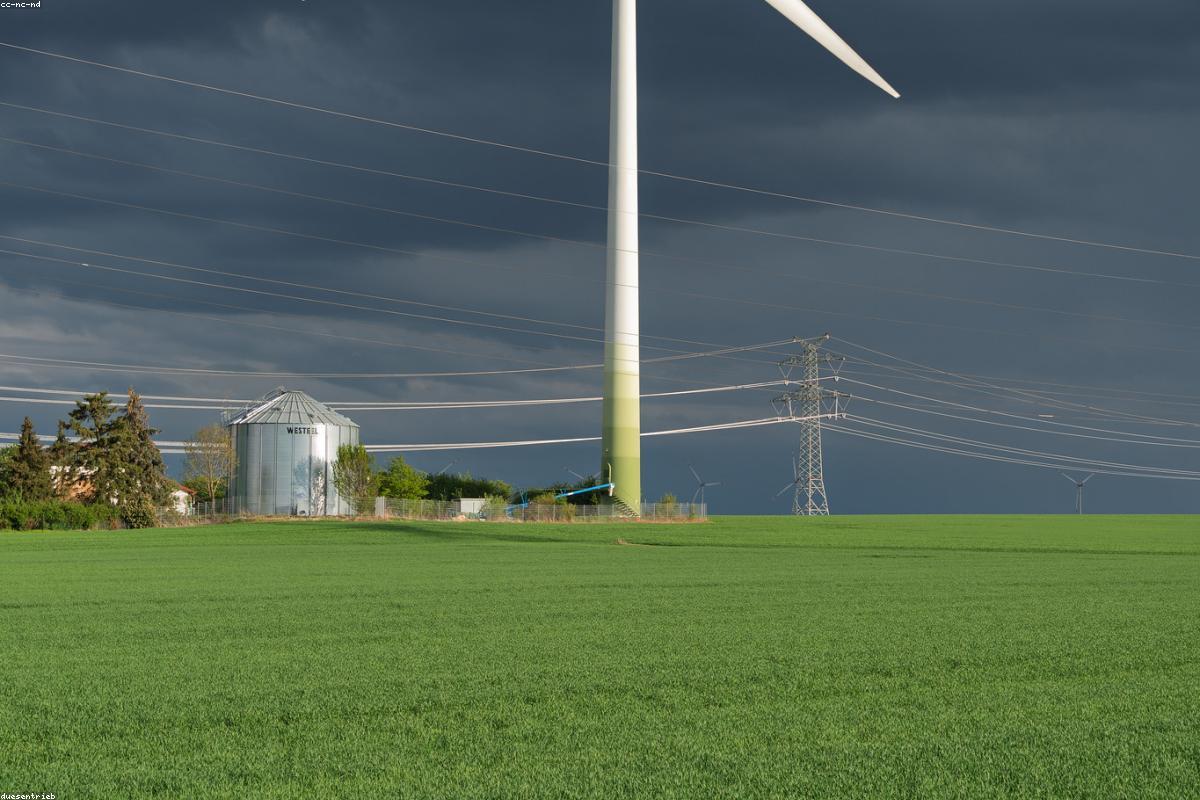 obnoviteľné zdroje energie - ilustračný obrázok